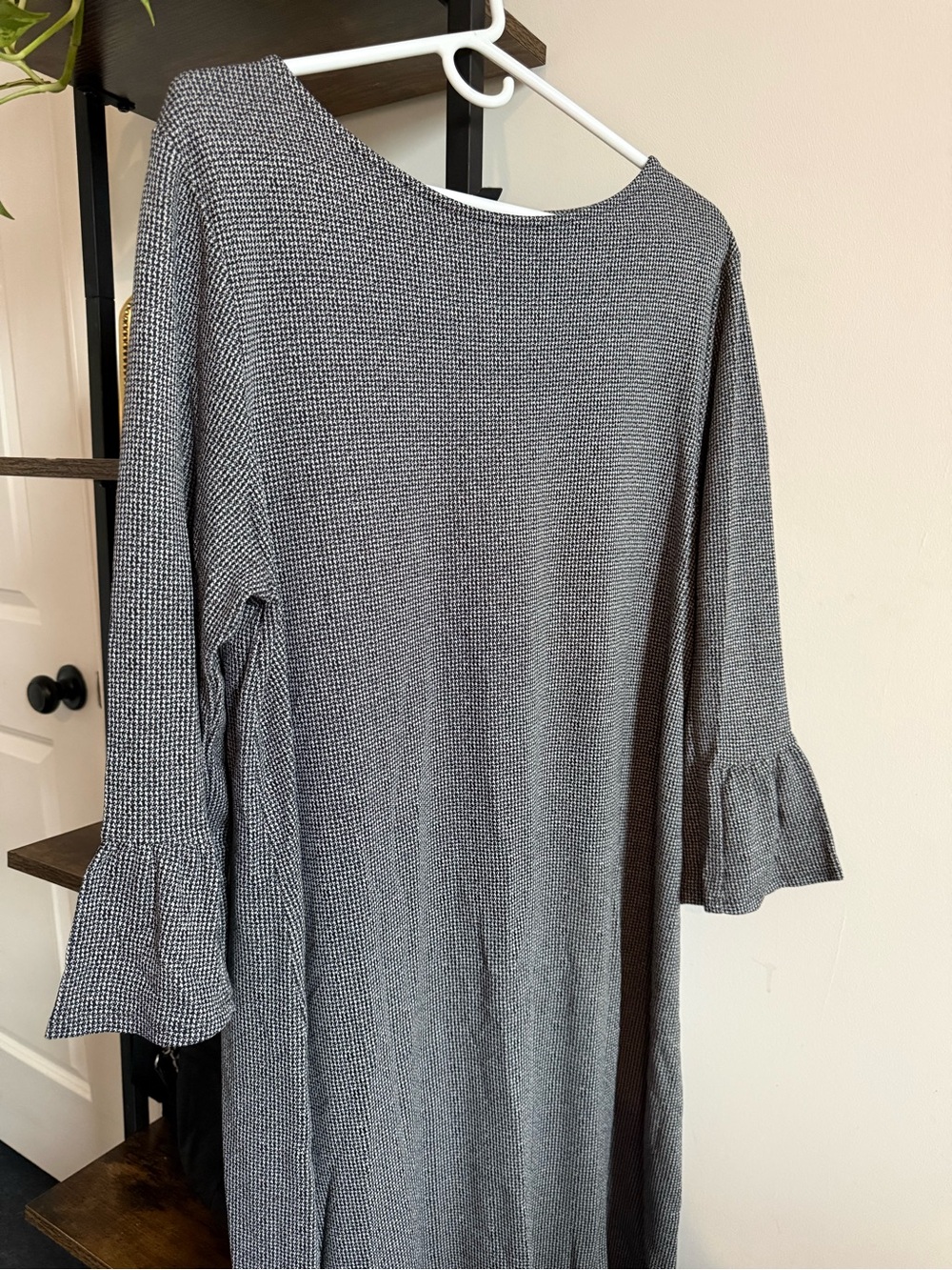 J. Jill Black and White Textured Bell-Sleeve Knit Dress